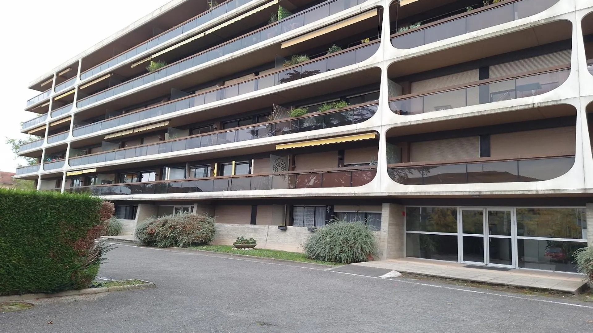 Charmant Studio Au Calme Dans Le Parc Thonon-les-Bains France