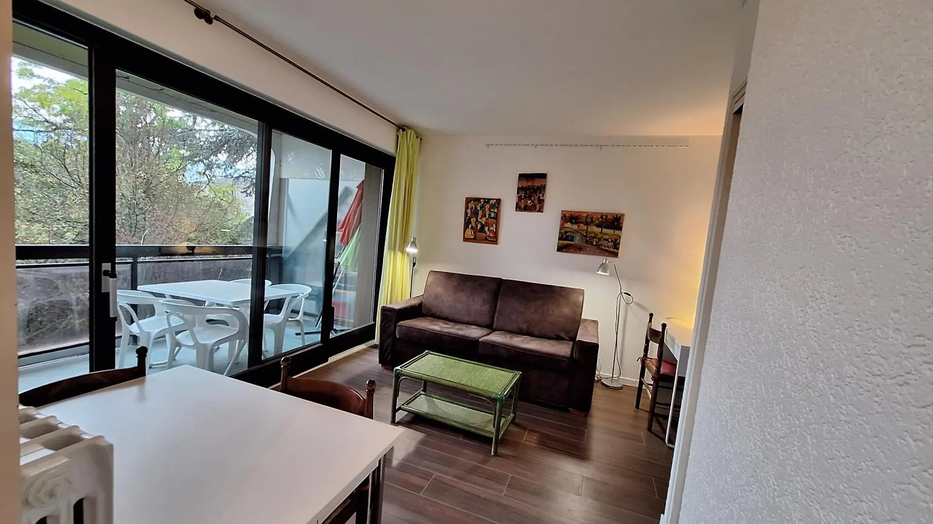 Charmant Studio Au Calme Dans Le Parc Thonon-les-Bains Apartment